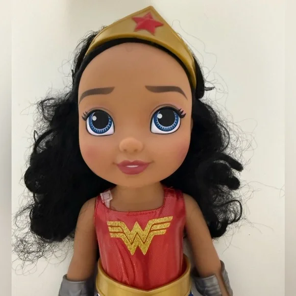 DC Super Hero Girls Wonder Woman Toddler Doll 15" 2017 Jakks - Picture 3 of 8